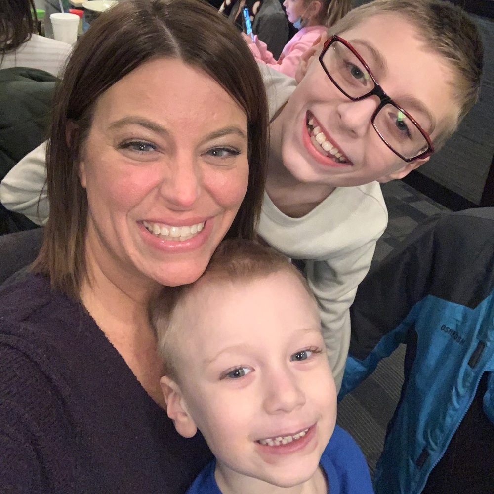 Meet your Posher, Angela